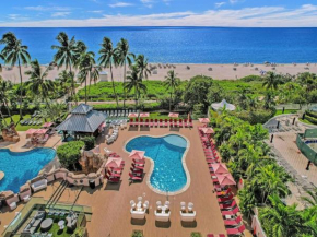 Gorgeous Miami Beach Condo Beach Service 1614